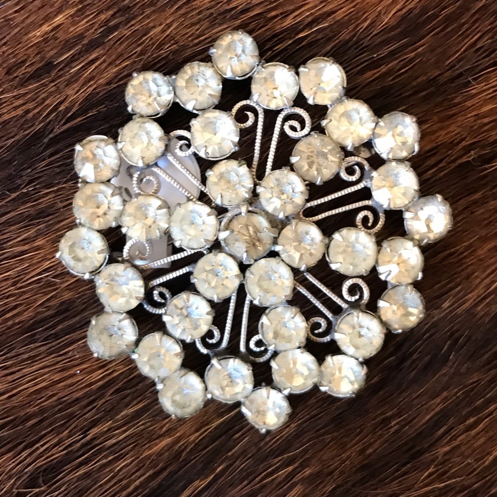 Vintage Starburst or Snowflake Brooch